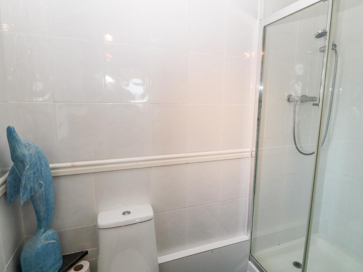 Sea View Apartment Пулхели Экстерьер фото