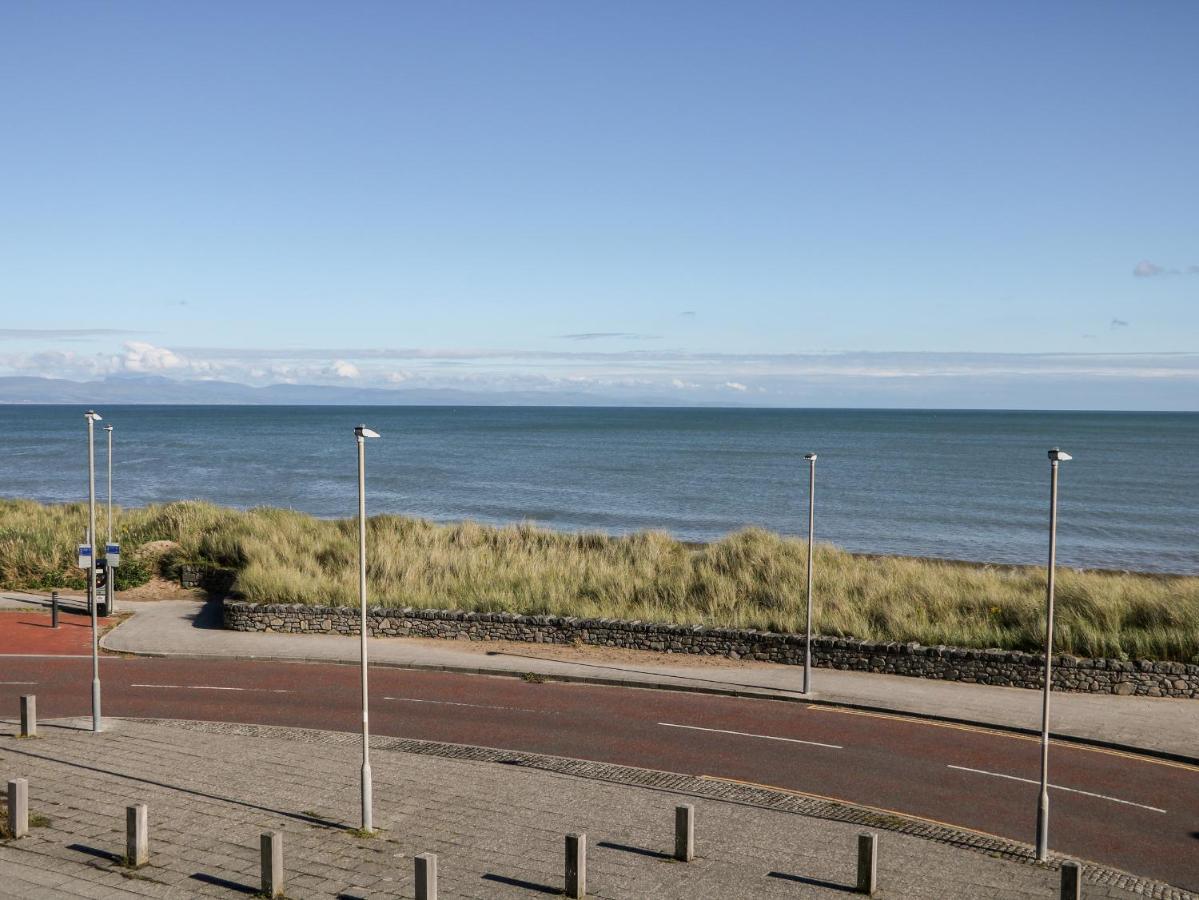 Sea View Apartment Пулхели Экстерьер фото